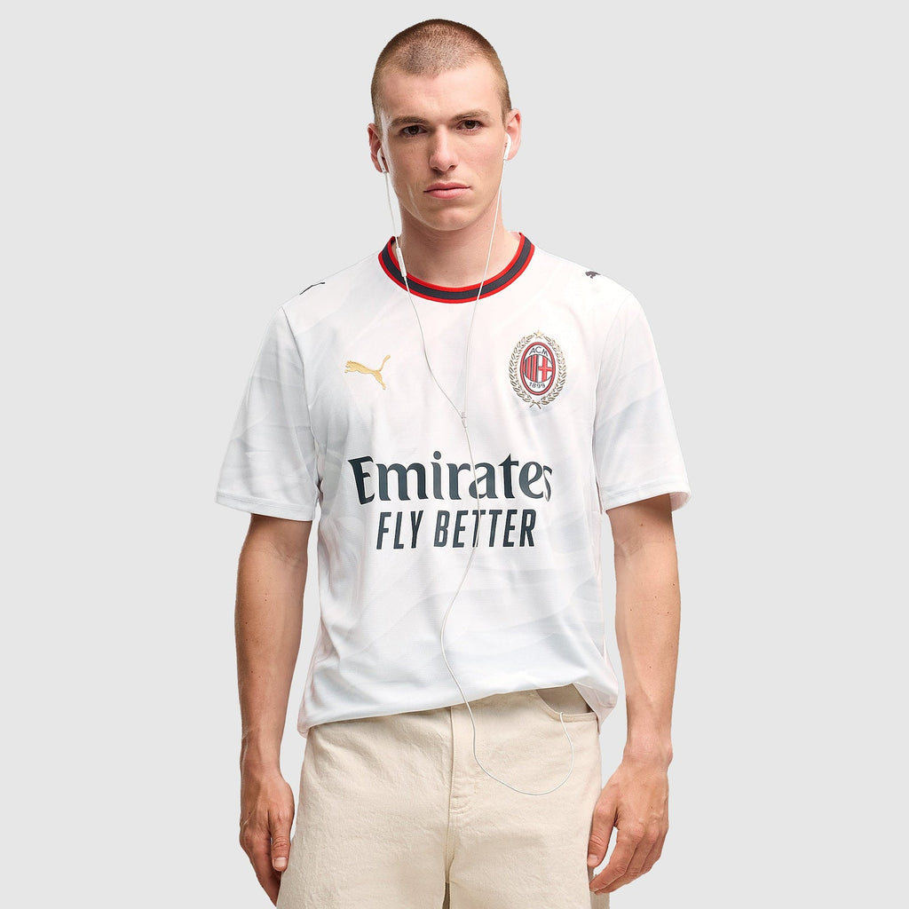 AC Milan 2026/27 Away Jersey - Model wearing the jersey, front