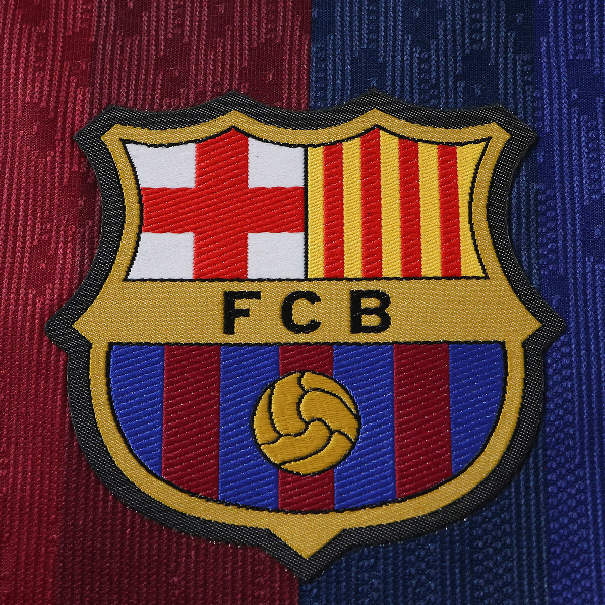 Barcelona home player jersey 2026/27 - crest detail
