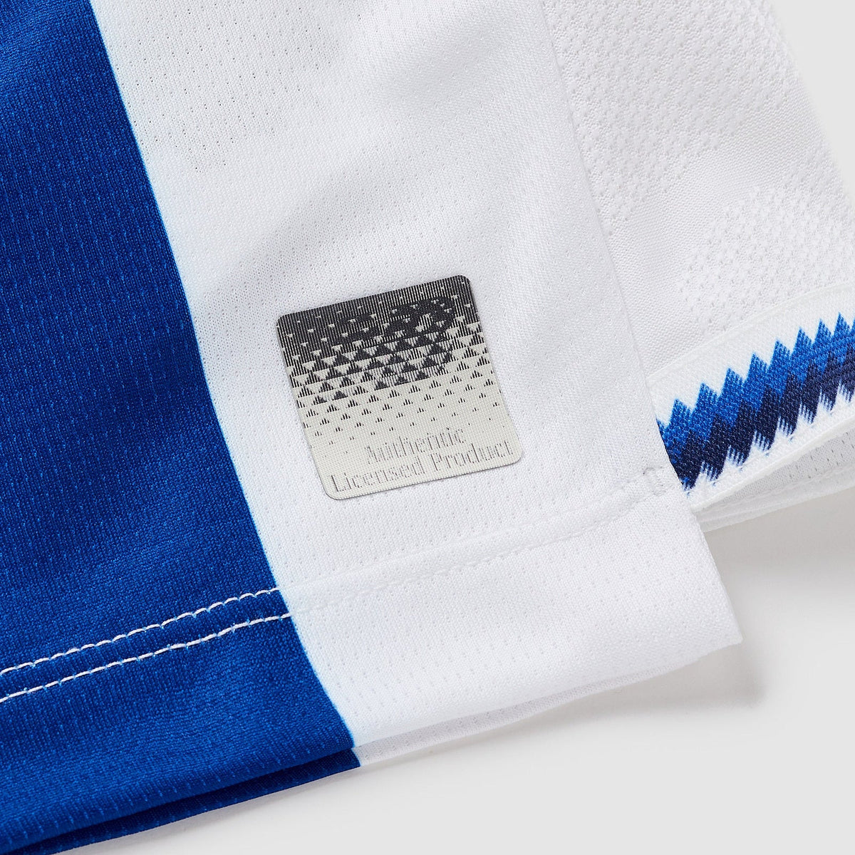 FC Porto 2026/27 Home Jersey — hem detail