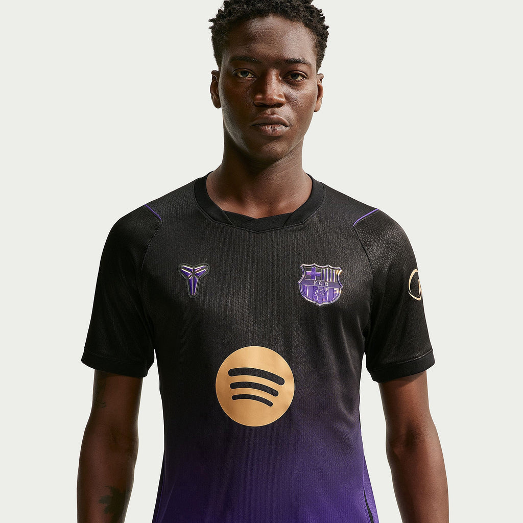 Barcelona away jersey 2026/27 Raphinha - chest detail