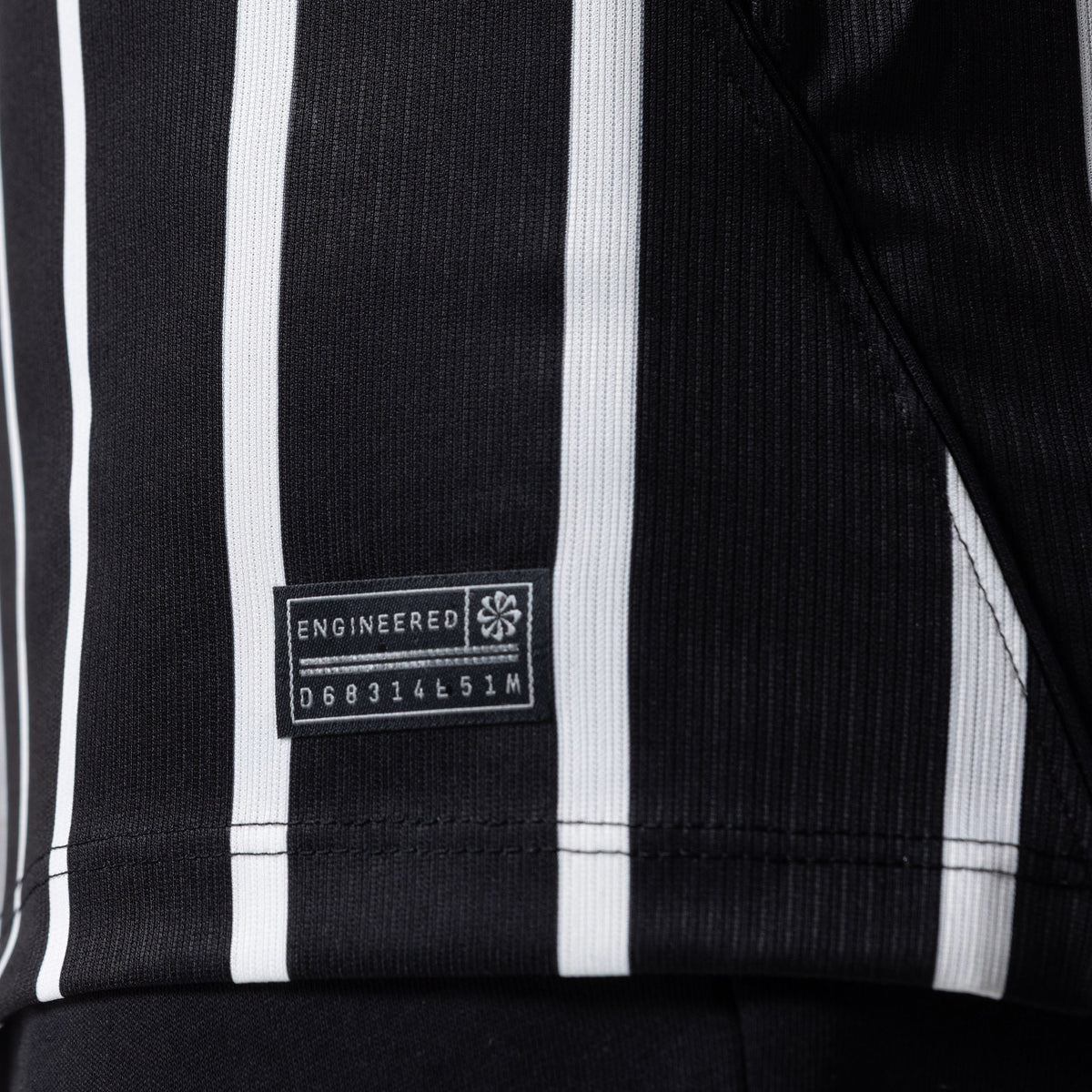 Corinthians 2026/27 Away Women's Jersey - hem label detail