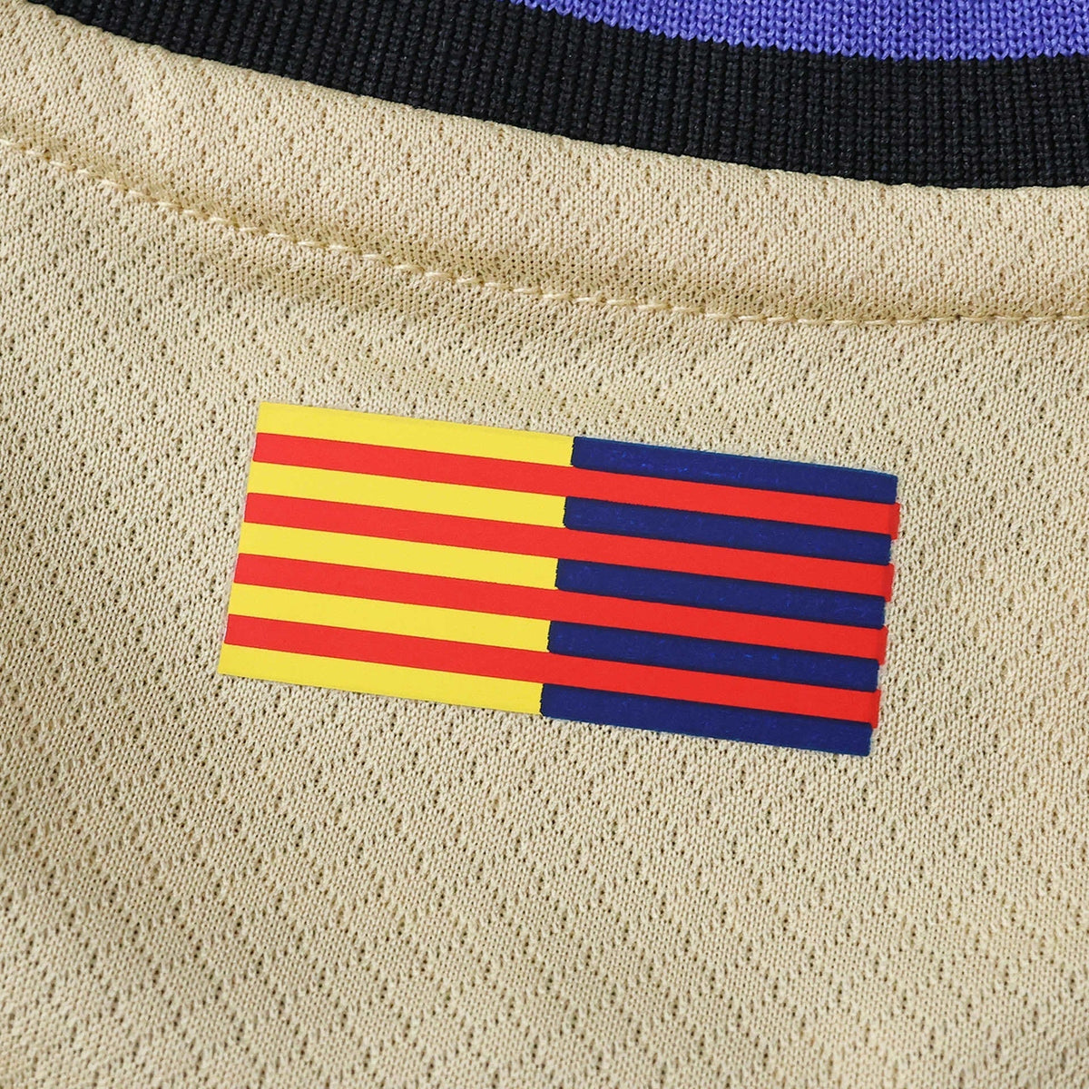 Barcelona 25/26 Away Jersey — back collar flag