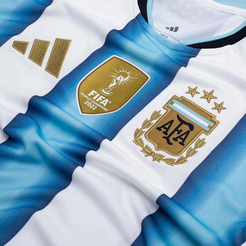 Argentina Women's Home Jersey 2026 World Cup — crest and champions badge