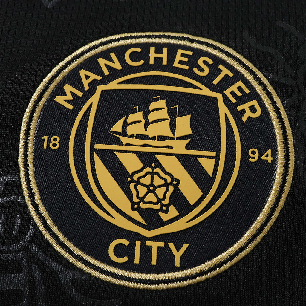 Manchester City 2026/27 Away Kids Kit — product view 6