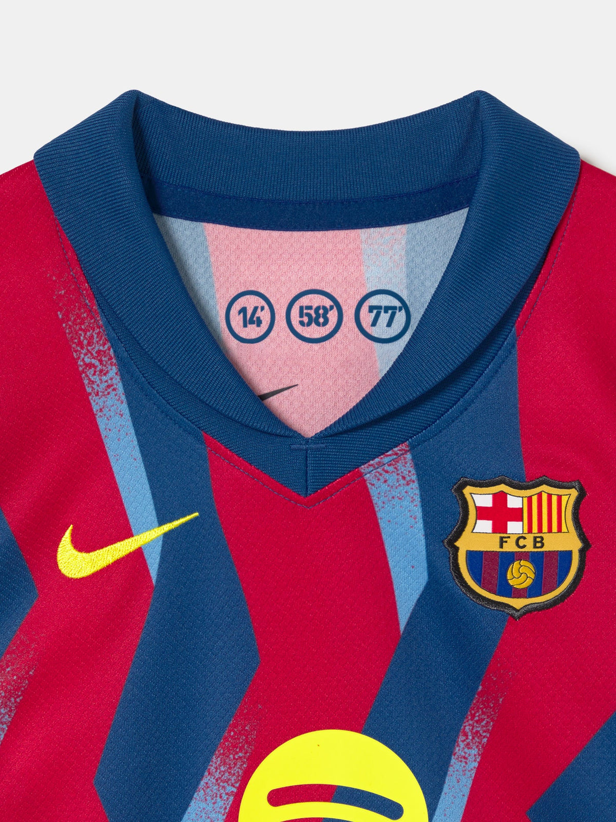 Barcelona 2025/26 Fourth Kids Kit — official collar and crest close-up