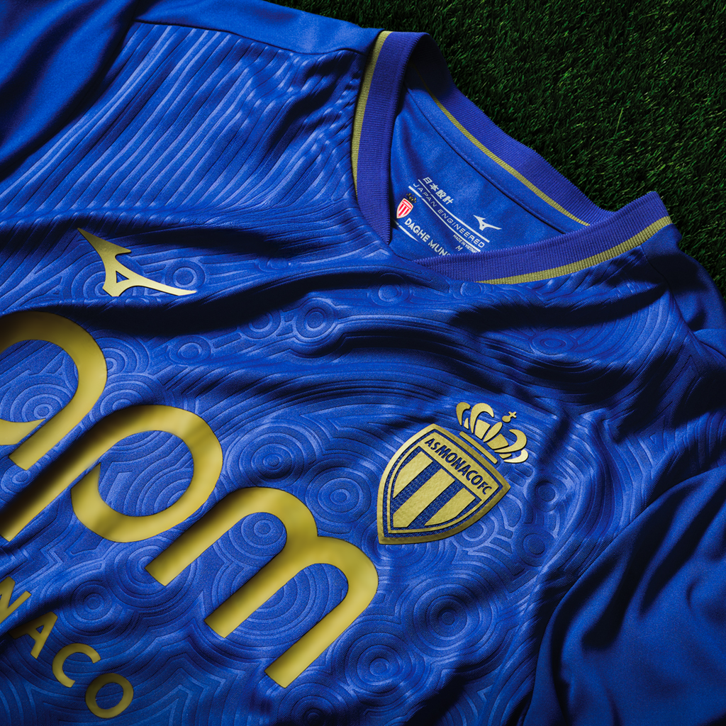AS Monaco 2025/26 Away soccer jersey - crest detail