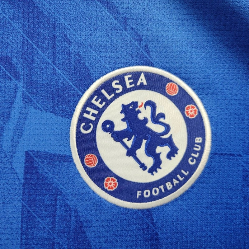 Chelsea 2025/26 Home soccer jersey - crest detail
