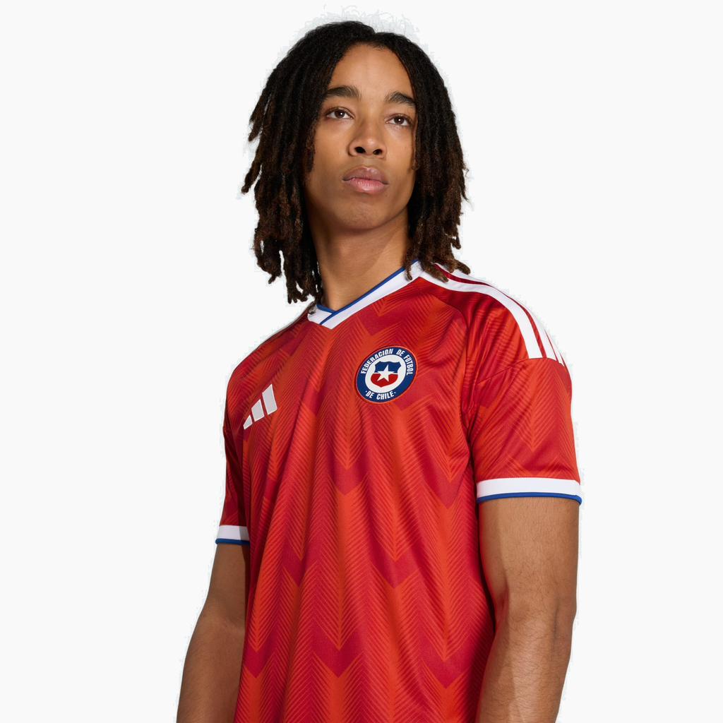 Chile 2026 Home soccer jersey - collar and upper chest detail on model