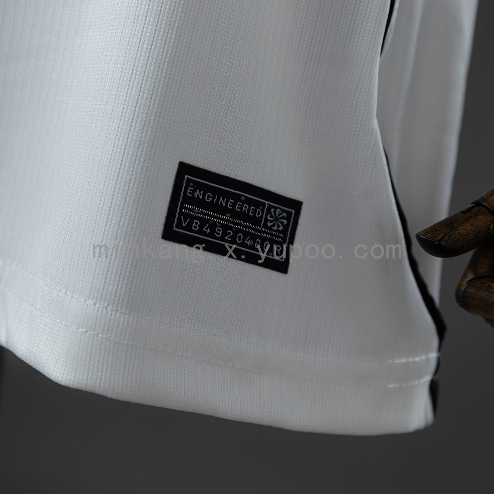 Corinthians 2026/27 Home Kids Kit - hem label detail