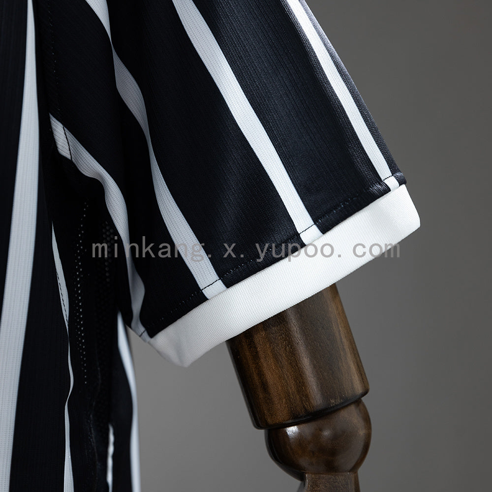 Corinthians 2026/27 Away Jersey - sleeve and fabric detail
