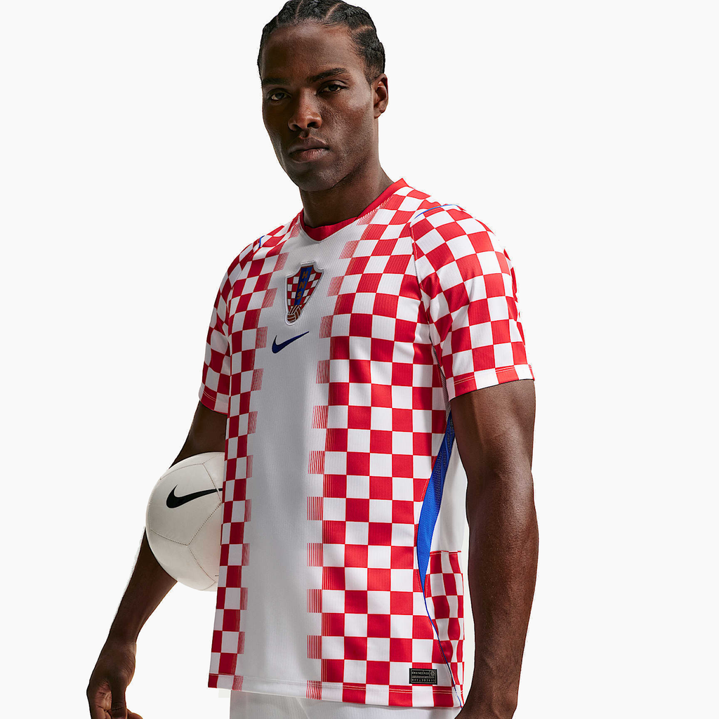 Croatia 2026 Home soccer jersey - side view on model