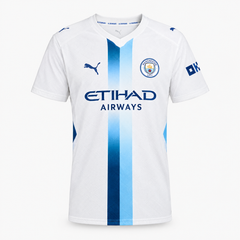 Tercera equipación