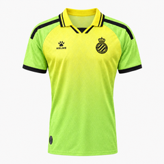 Tercera equipación