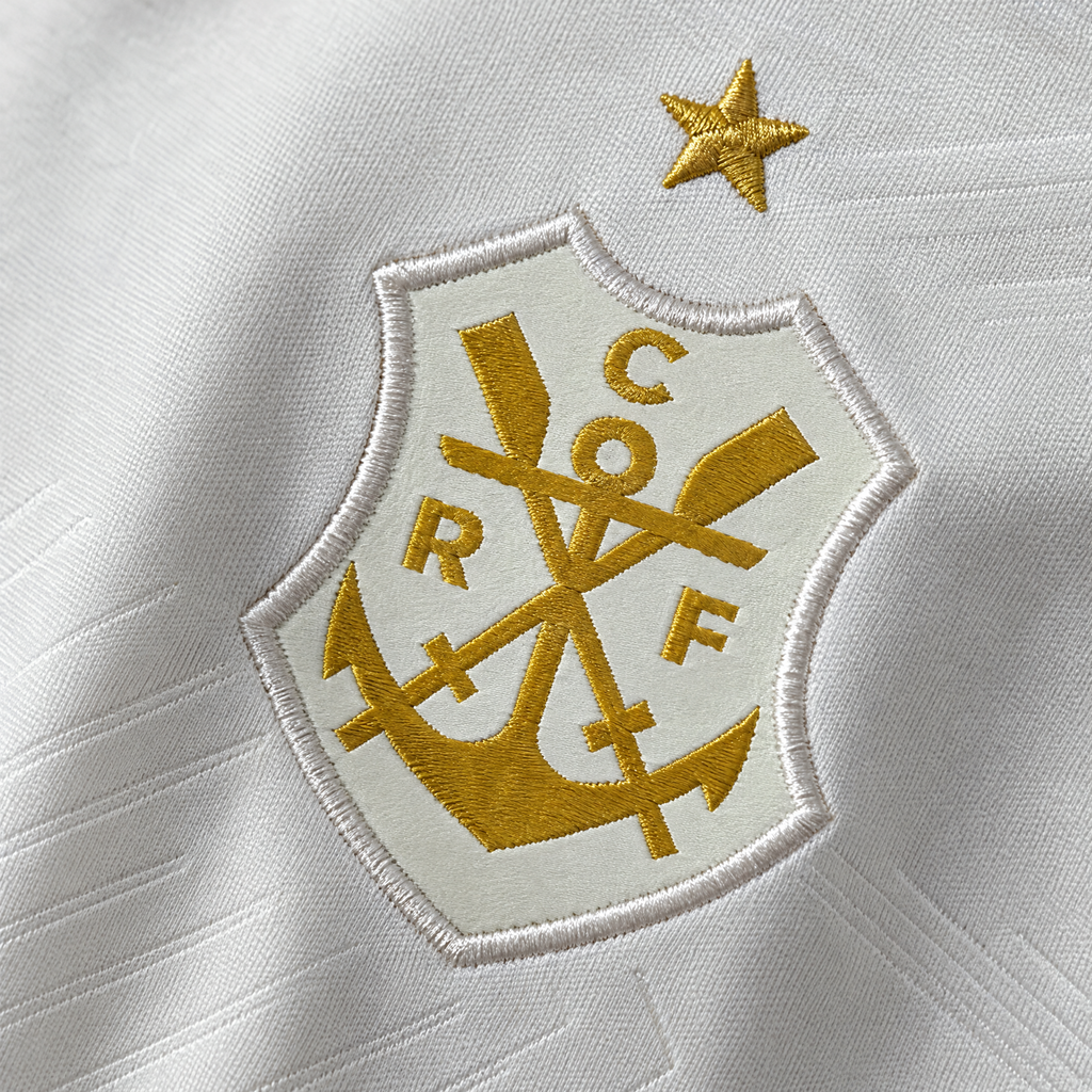 Flamengo 2025/26 Third Jersey — crest detail