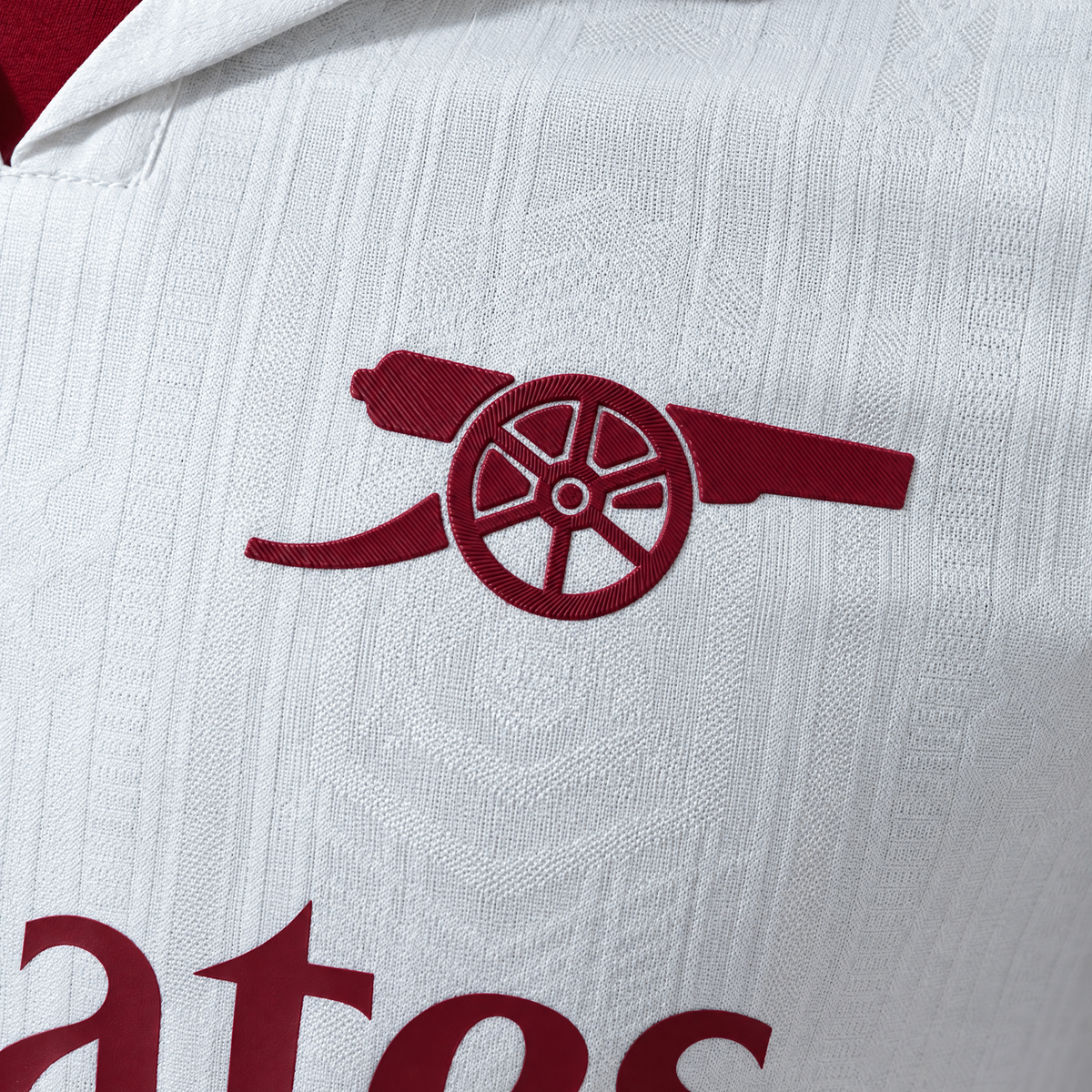 Arsenal 2025/26 Third Player Jersey — crest detail