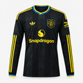 Manchester United 2025/26 Third Long Sleeve Jersey - front view