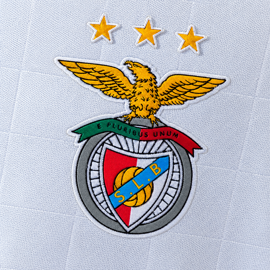 Benfica 2025/26 Third Jersey — crest detail
