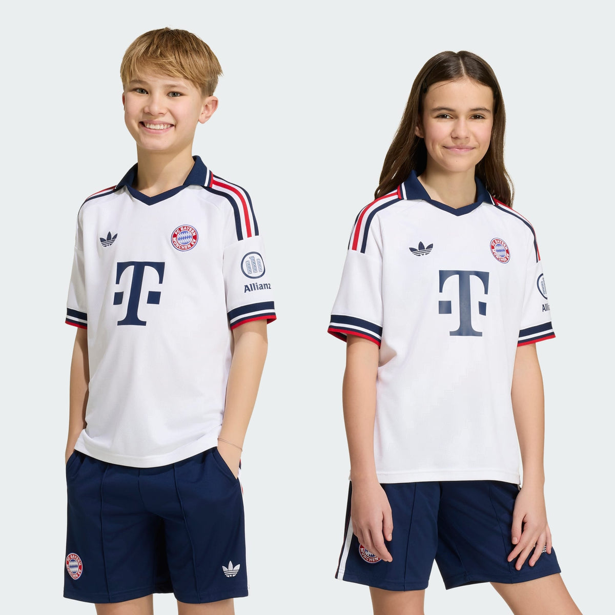 Bayern Munich 2026/27 Away Kids Kit — product view 2
