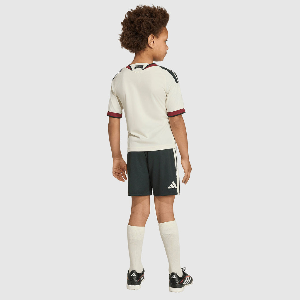 Manchester United 2026/27 Third Kids Kit — product view 3