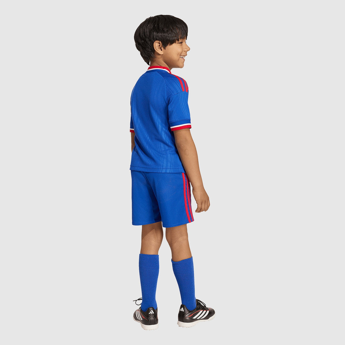 Manchester United 2026/27 Away Kids Kit — product view 4