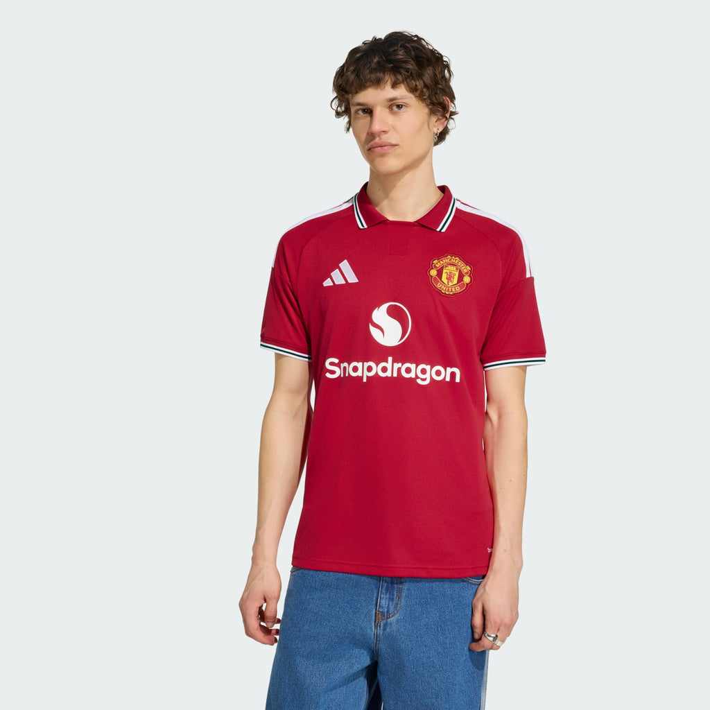 Manchester United 2026/27 Home Jersey - product view
