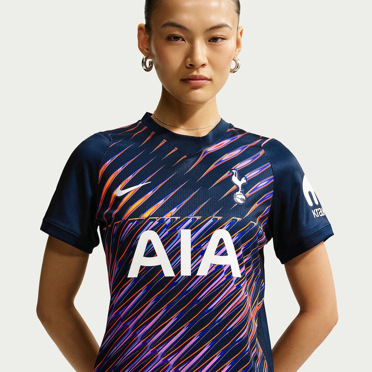 Tottenham Hotspur 2026/27 Away Women's Jersey - garment detail