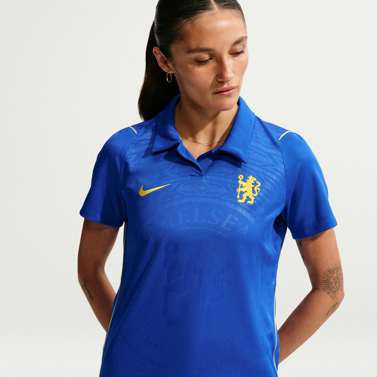 Chelsea 2026/27 Home Women's Jersey — product view 2