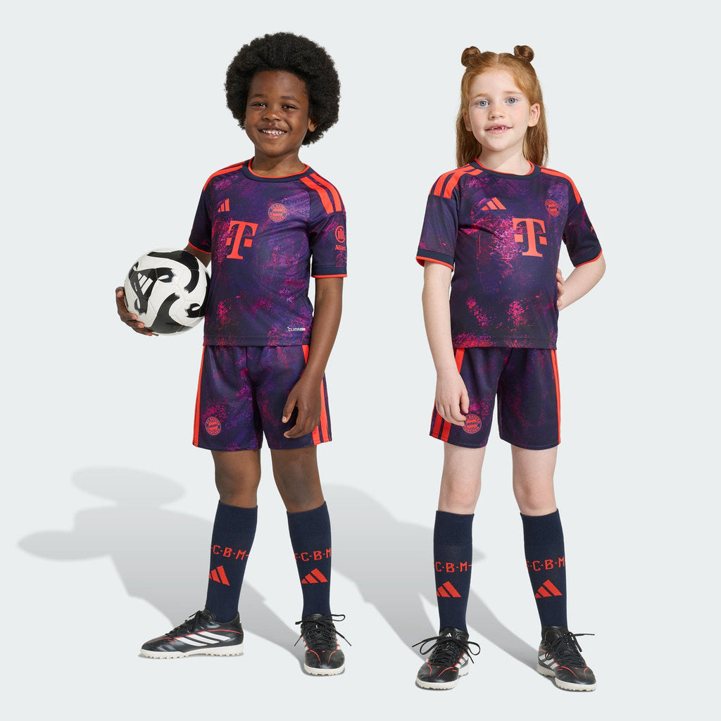 Bayern Munich 2026/27 Third Kids Kit — product view 2