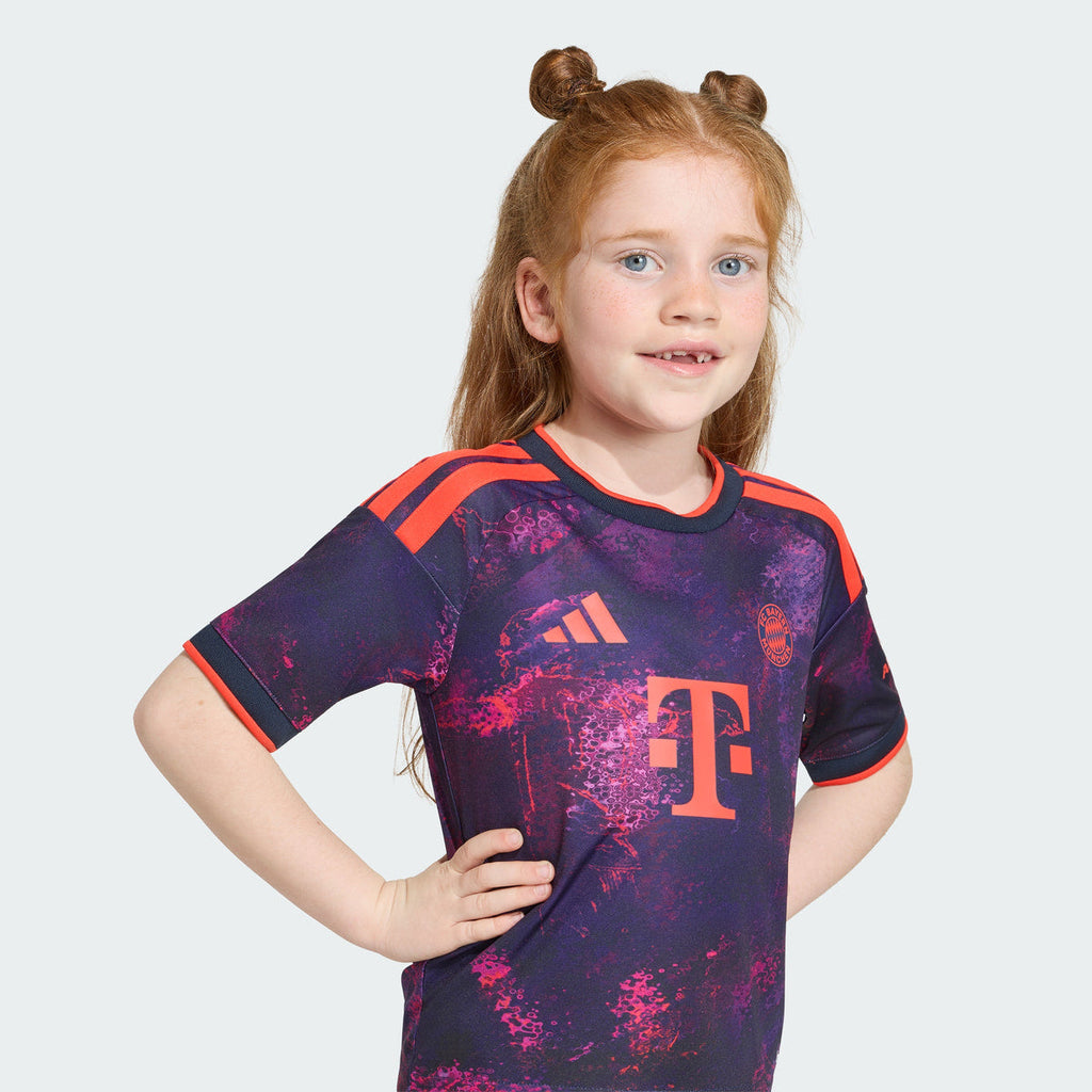 Bayern Munich 2026/27 Third Kids Kit — product view 4