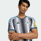 Newcastle United 2026/27 Home Jersey - collar, crest and fabric close-up