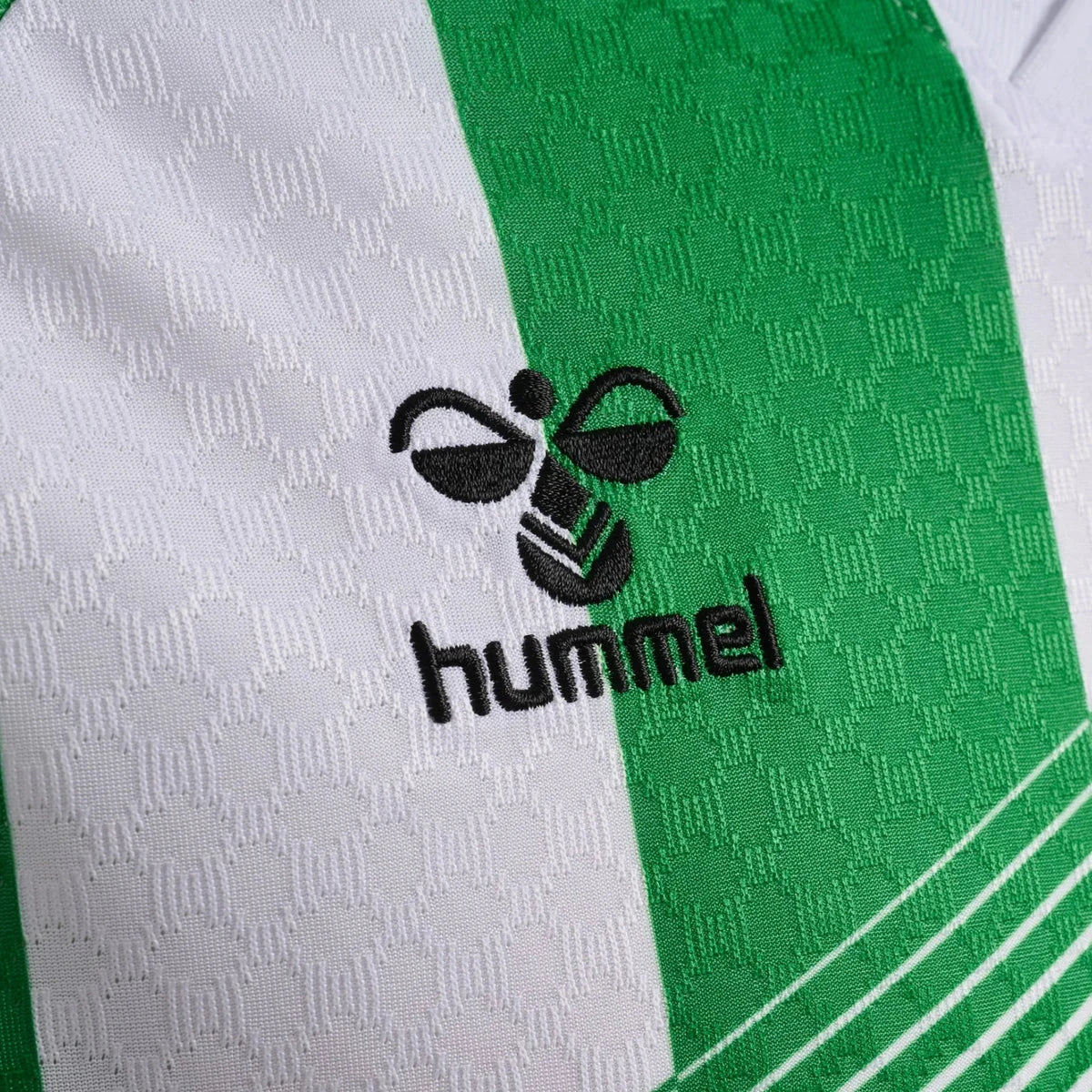 Real Betis 2026/27 Home Long Sleeve Jersey - Hummel logo and fabric detail