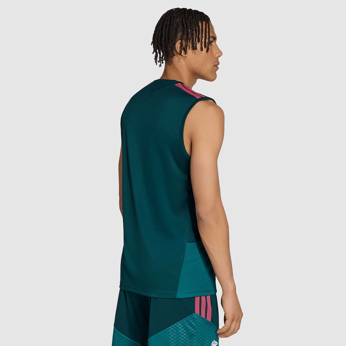 Real Madrid 26/27 Sleeveless Training Jersey — View 4